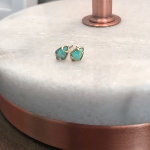 Kendra Scott studs